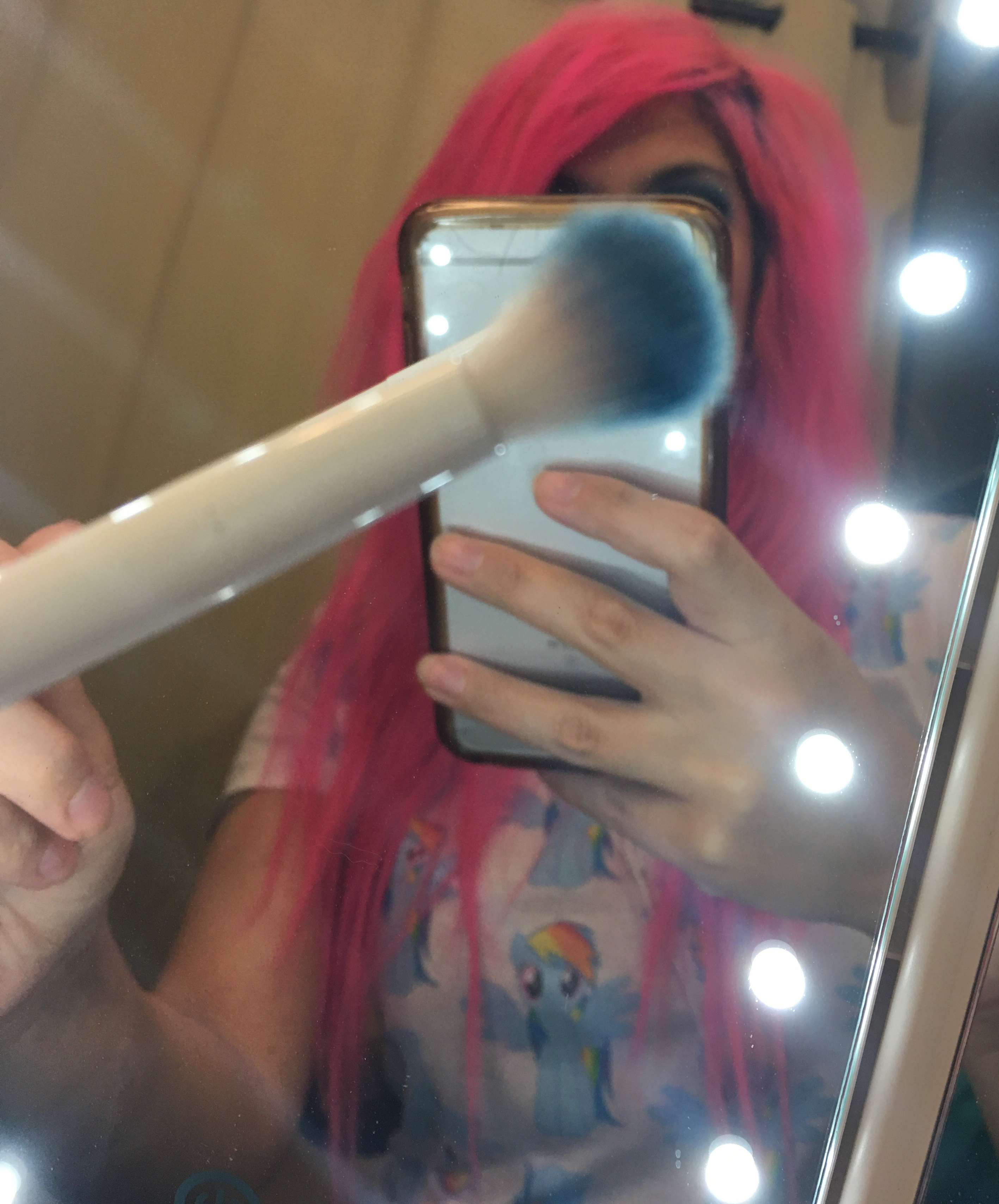 560B784D-2EF2-466B-8223-57A292F41922