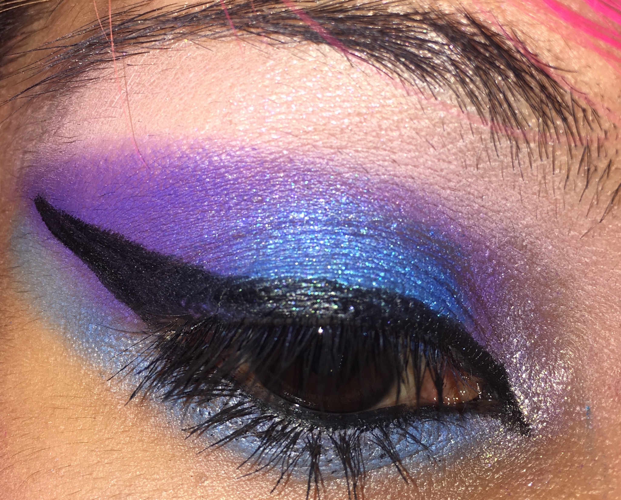 A001906A-3852-4CF6-987F-357E73310B74