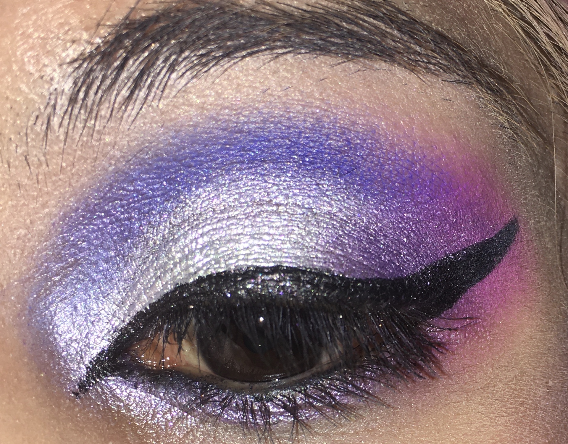 5BBB0652-DC63-4262-945D-795FE17CDCD2