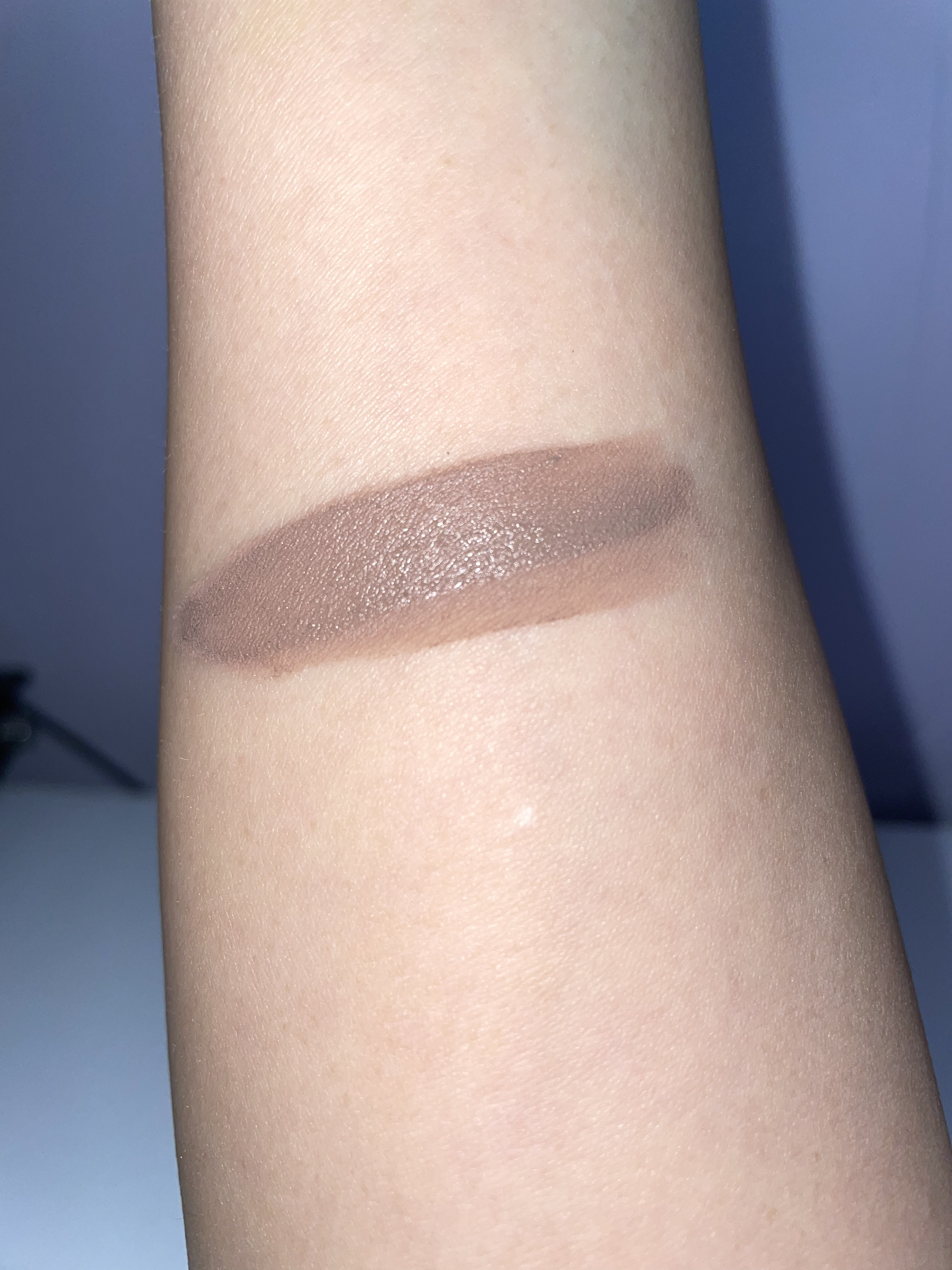 6905CCA9-441D-4792-BF28-9DE4144AA423