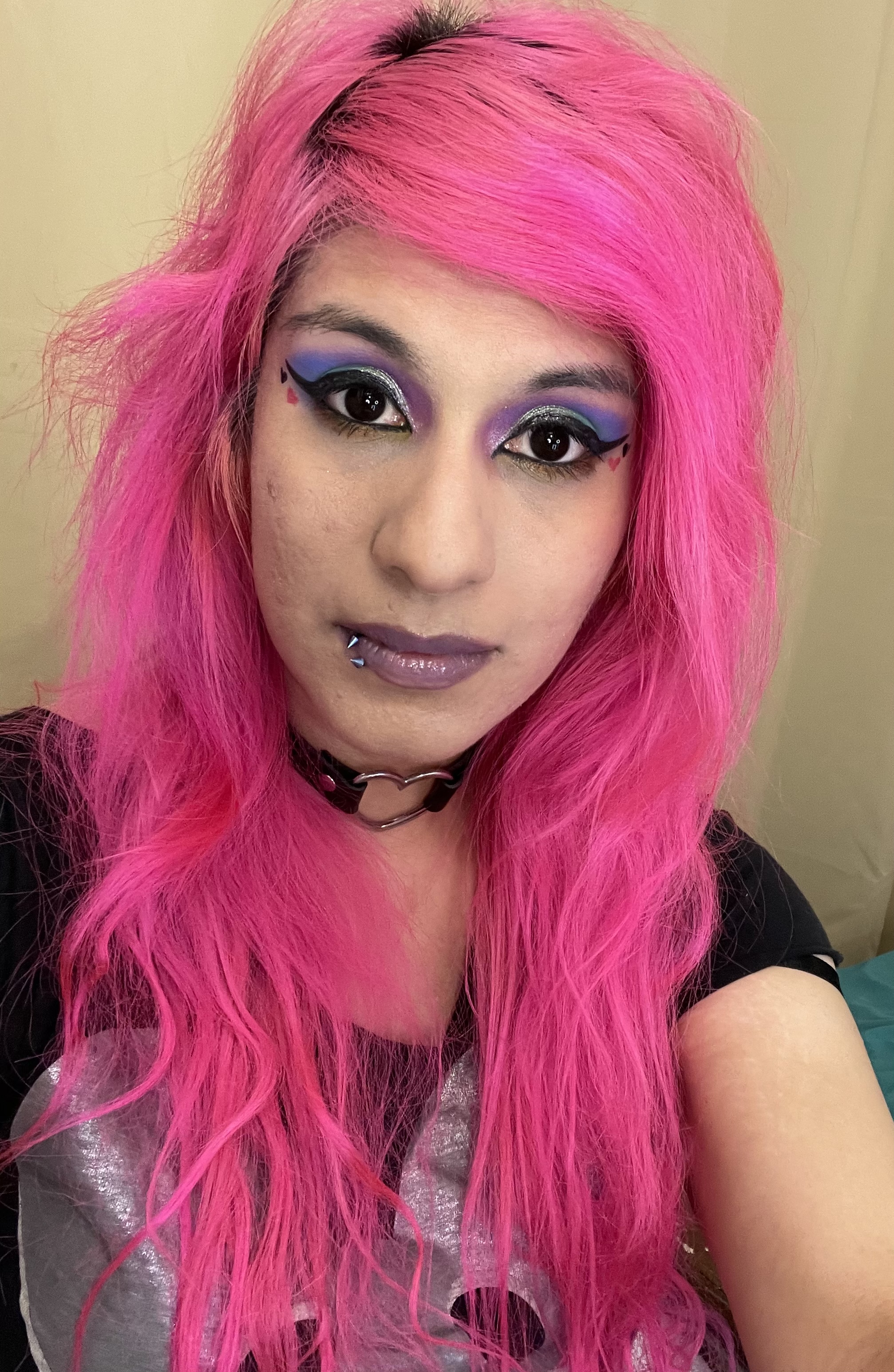 8418F4F9-054D-4FA4-81EC-C7857CCF46DE