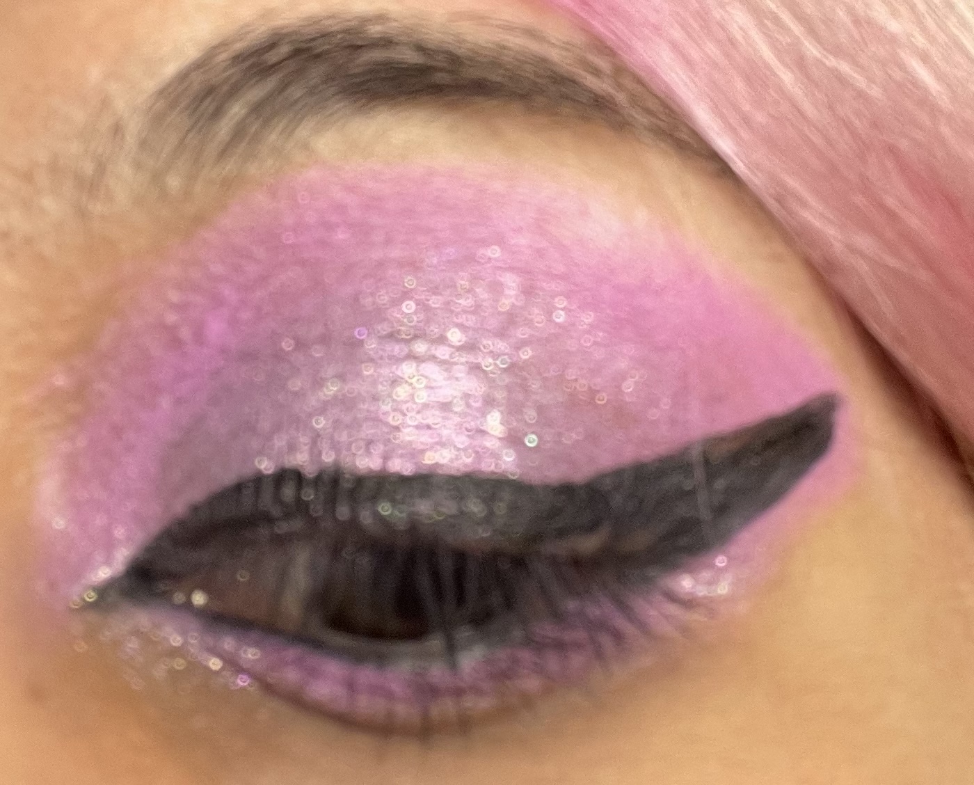 C96A45DF-4472-49CD-A794-A08E05484002