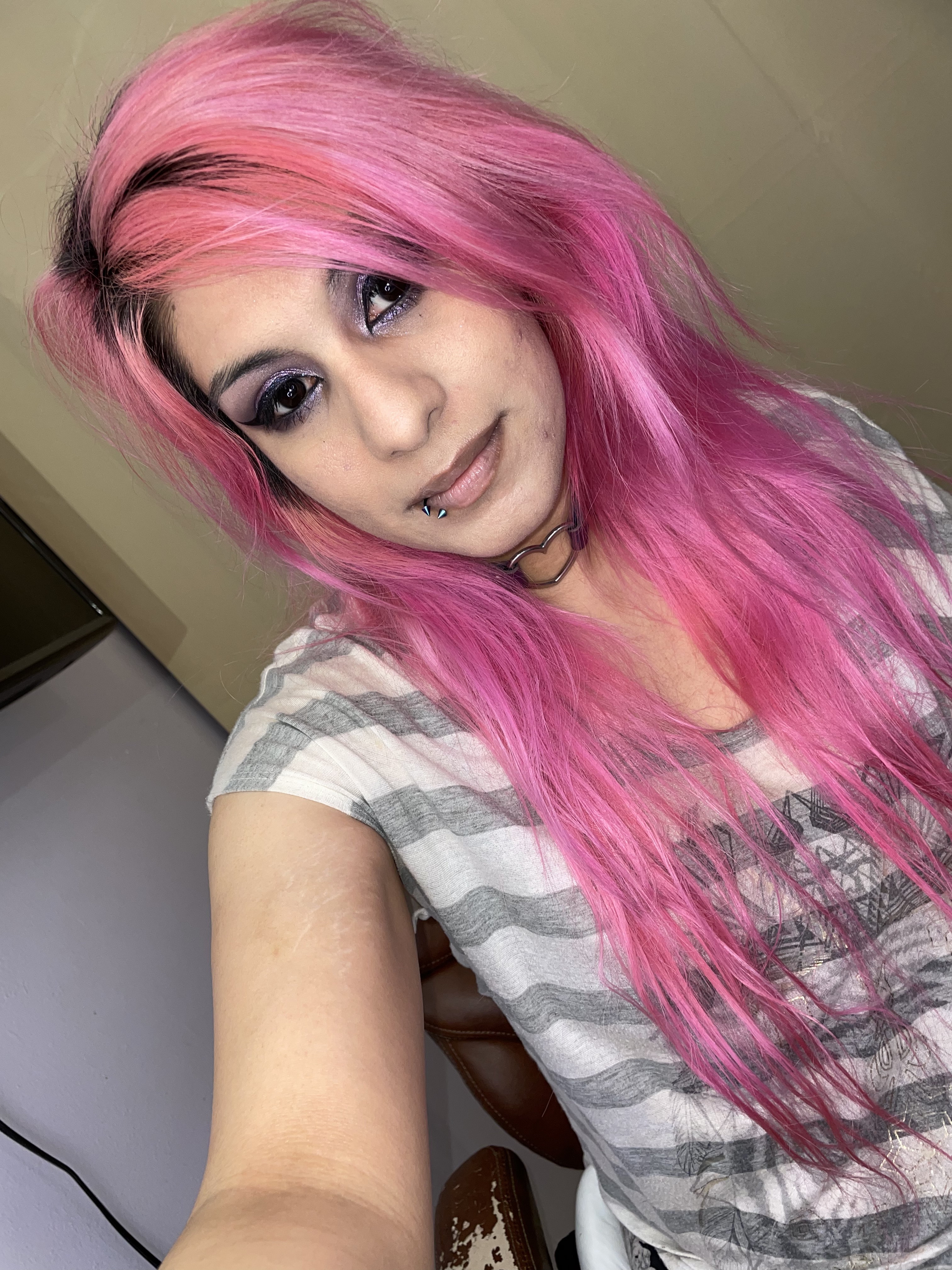 65086ED3-F760-45E3-A9C0-0D7B01364BD4