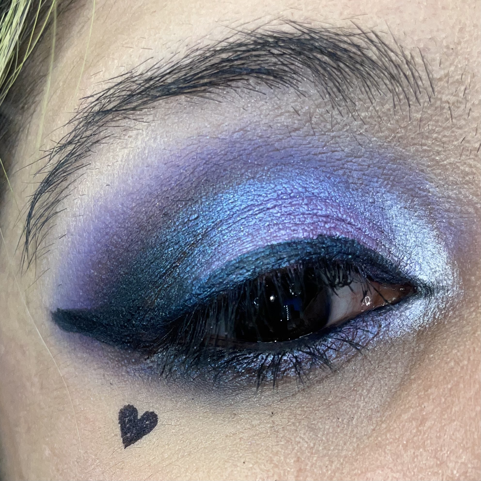 1189F633-B68D-4992-A992-C7A5372940E1