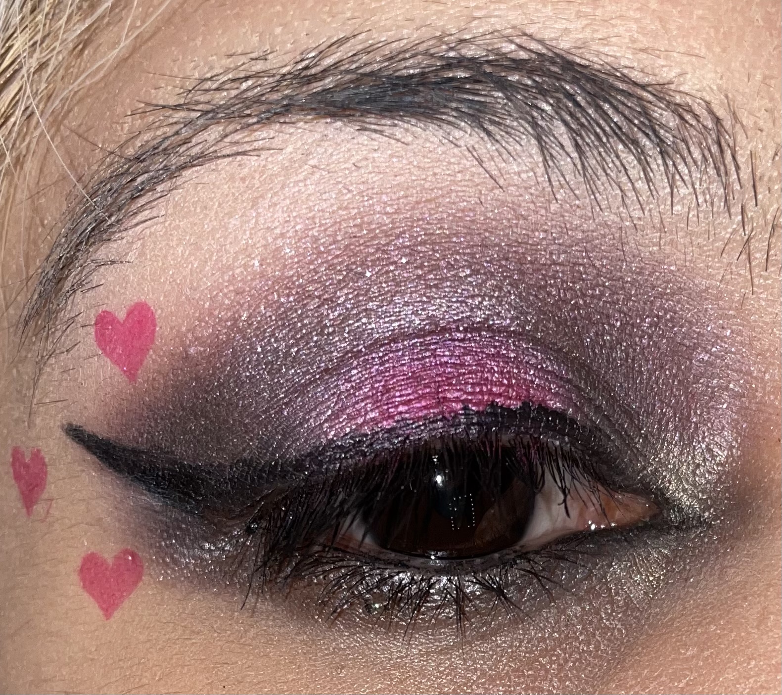 E434550E-4F04-42C6-BC3A-A83311F0C4C1