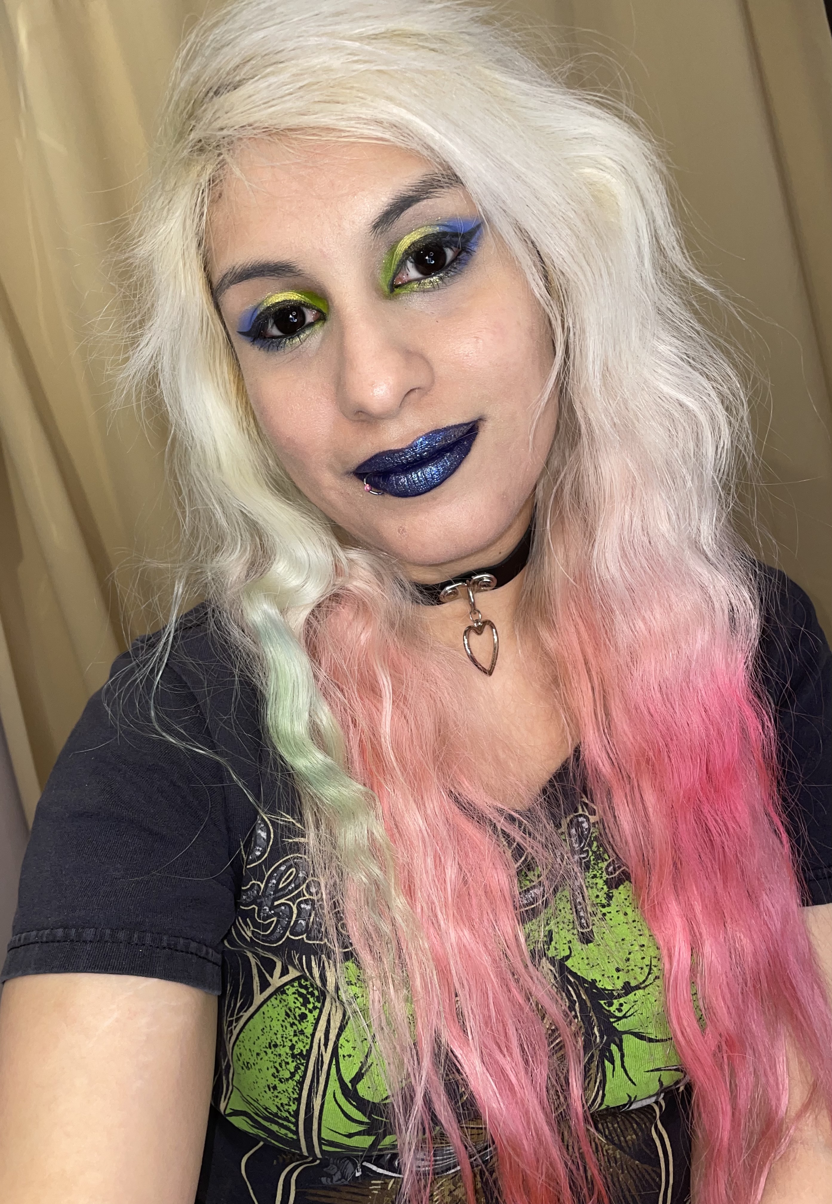 7D11E3C6-47DA-4FF3-8FD8-4FC30B4BFA89