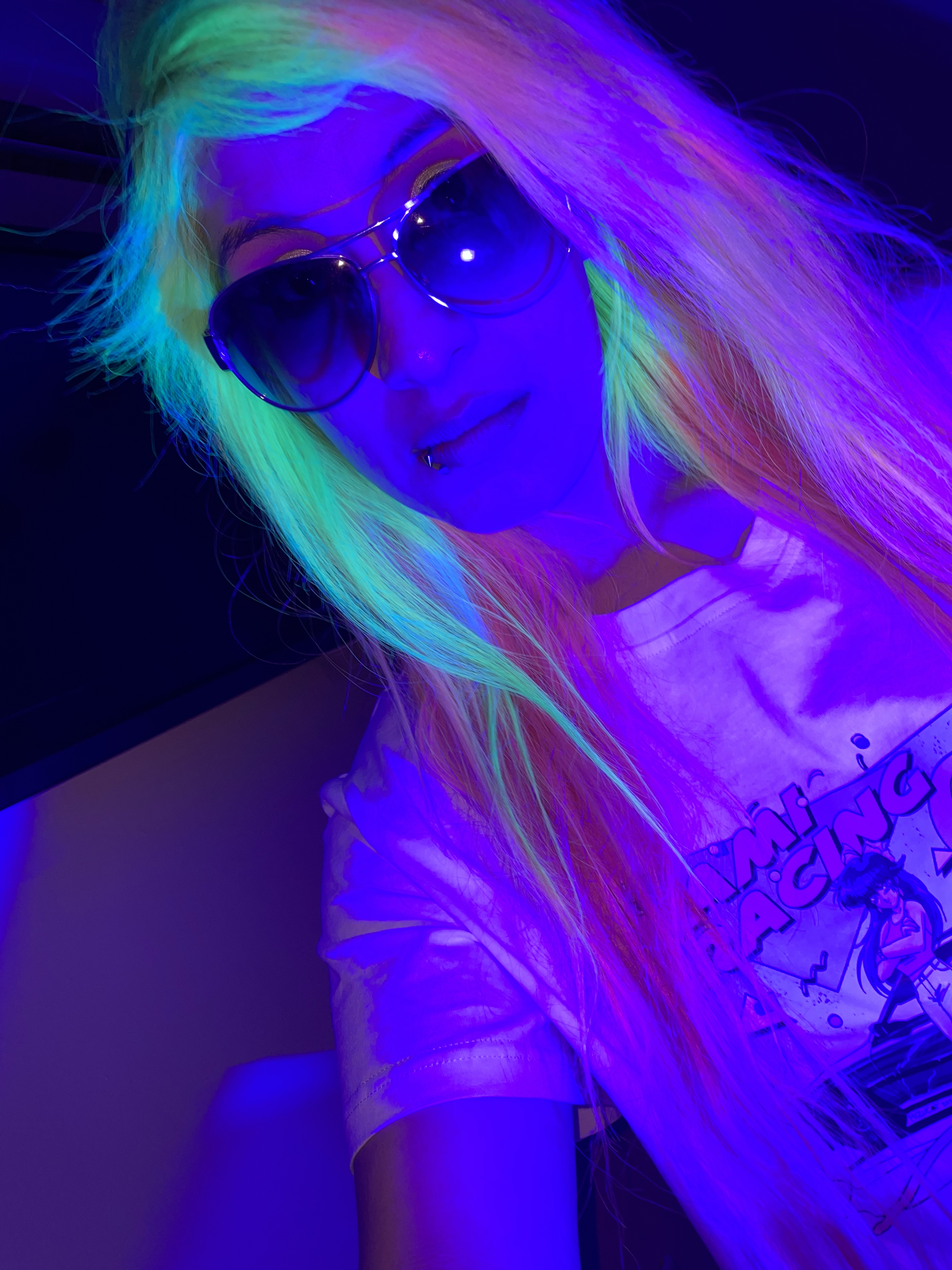 DB2C80EB-E7CF-4BE1-8CC9-010E0FF58168