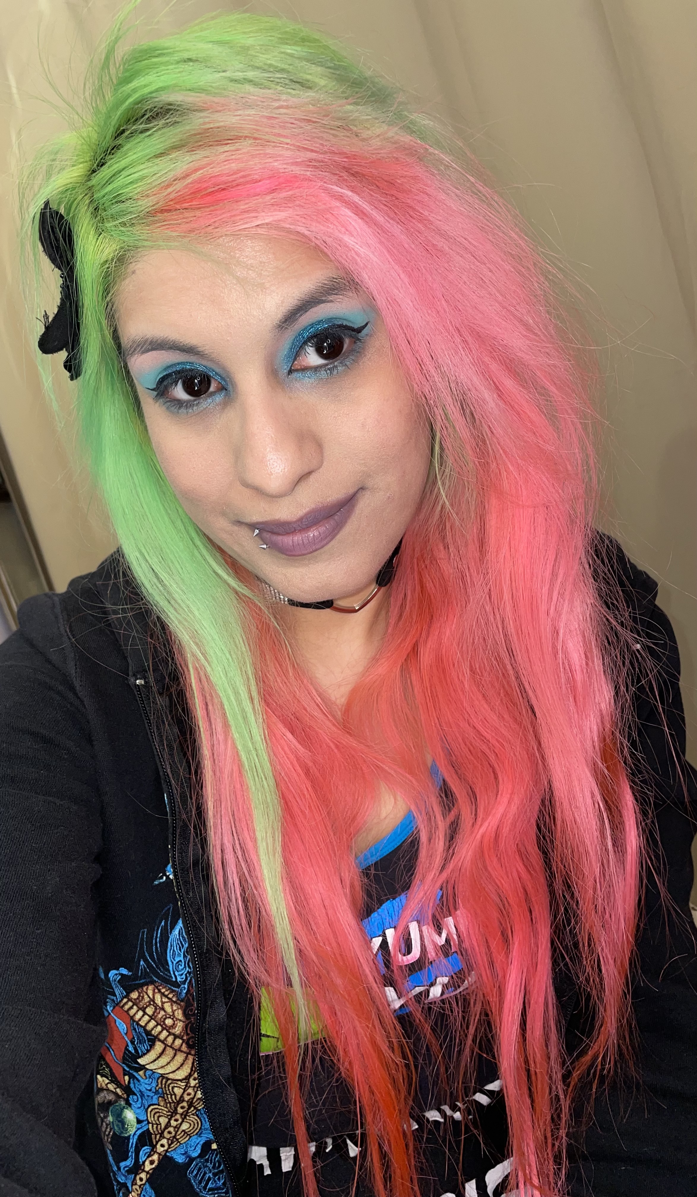 F3C70AF9-F07D-4D96-A734-AFDE894159F3