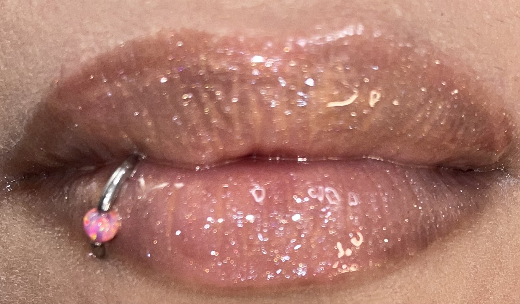 FFF93AC2-7A5C-4A8F-8B38-2417EFD5CD08