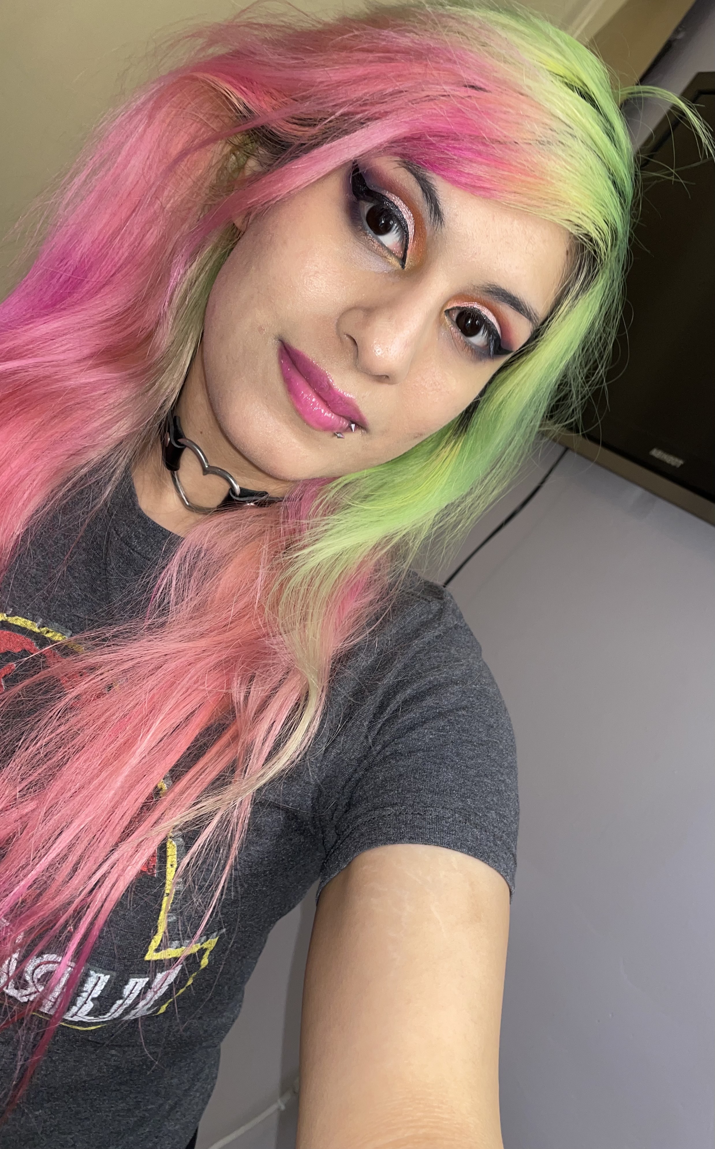 37334334-BCBA-418E-9C70-66D99D2C9579