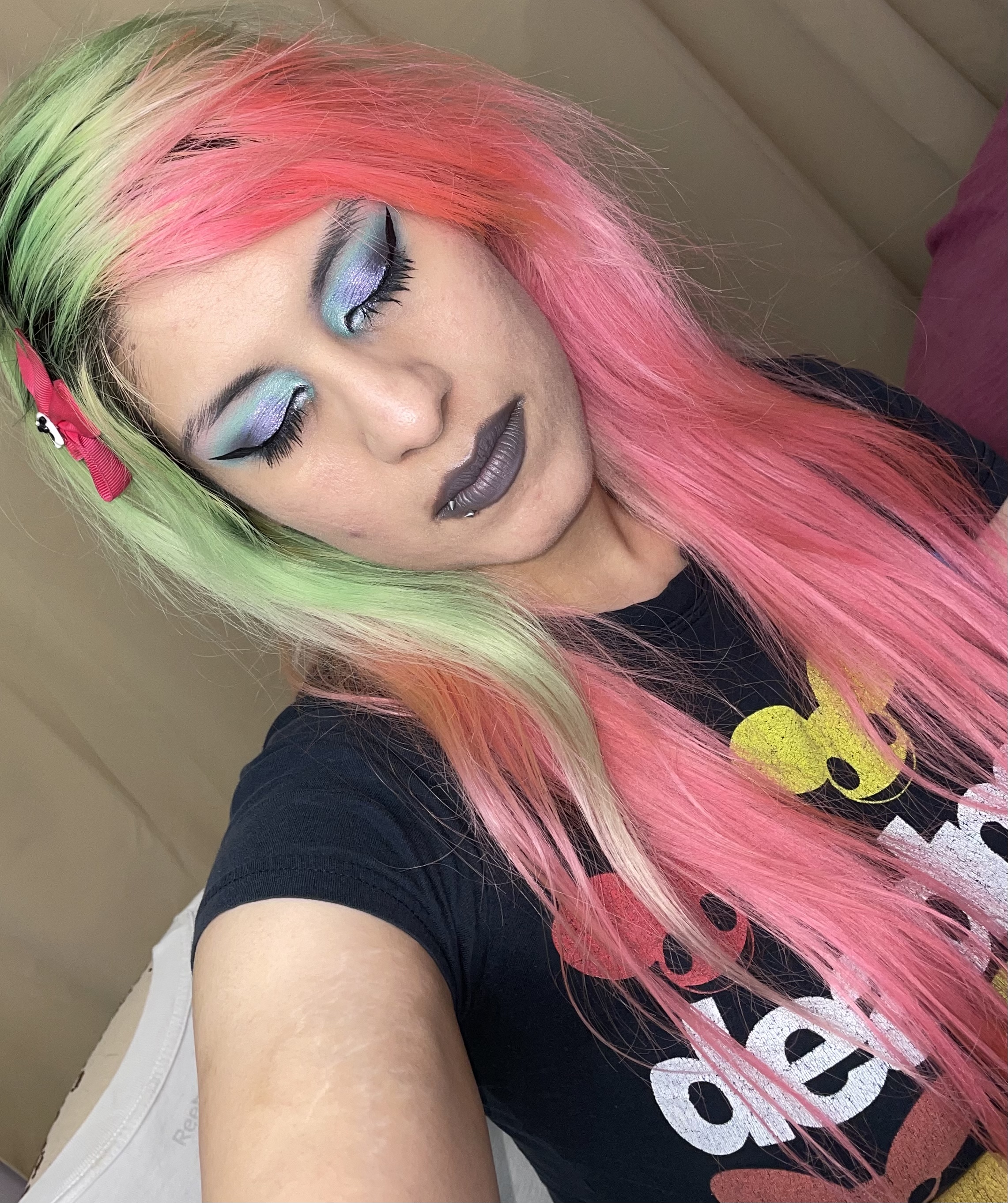 A45447B6-1488-43C4-9B72-A15875218551