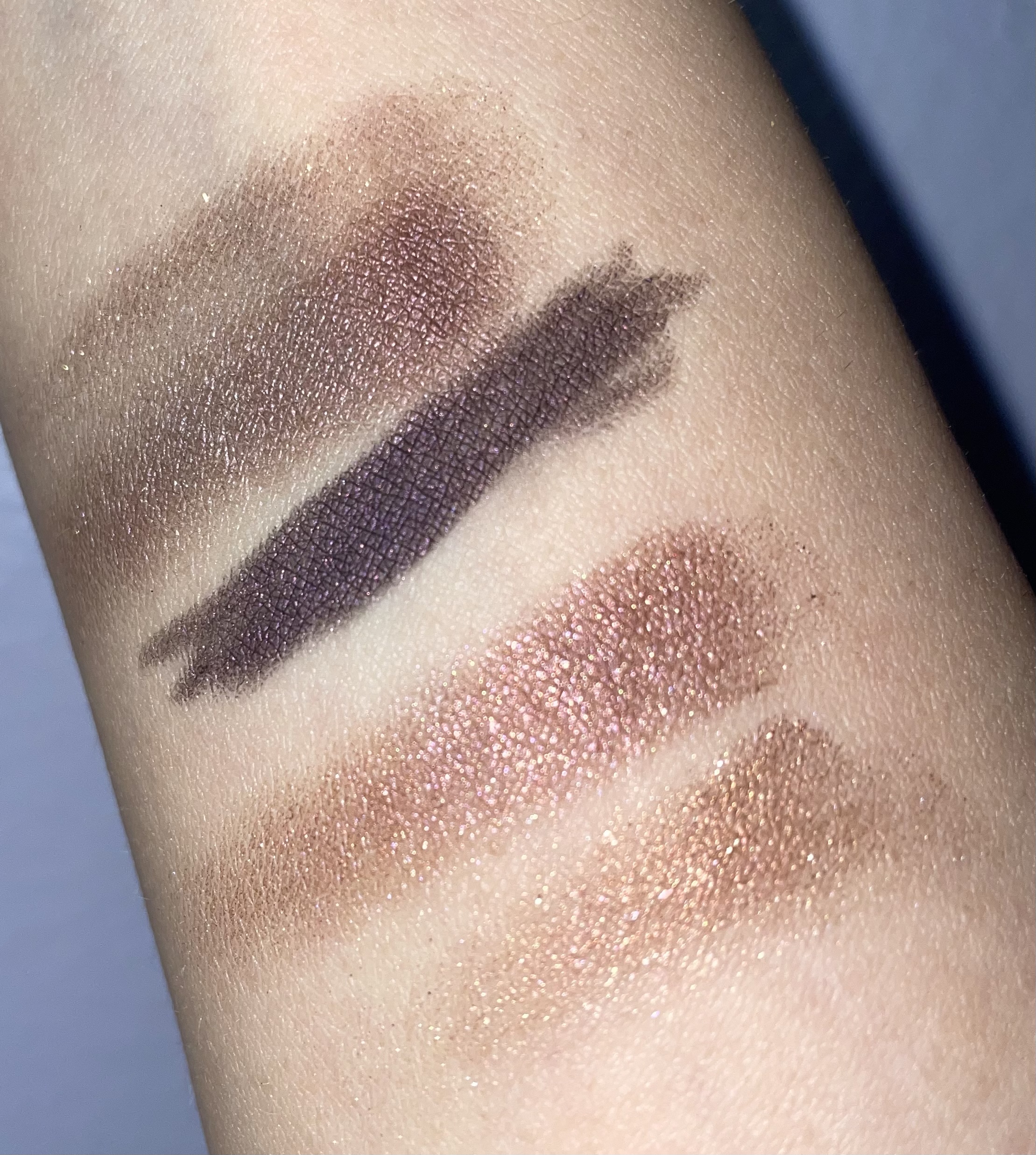 15B7091E-F5DC-4B61-86E5-16610FFDFB92