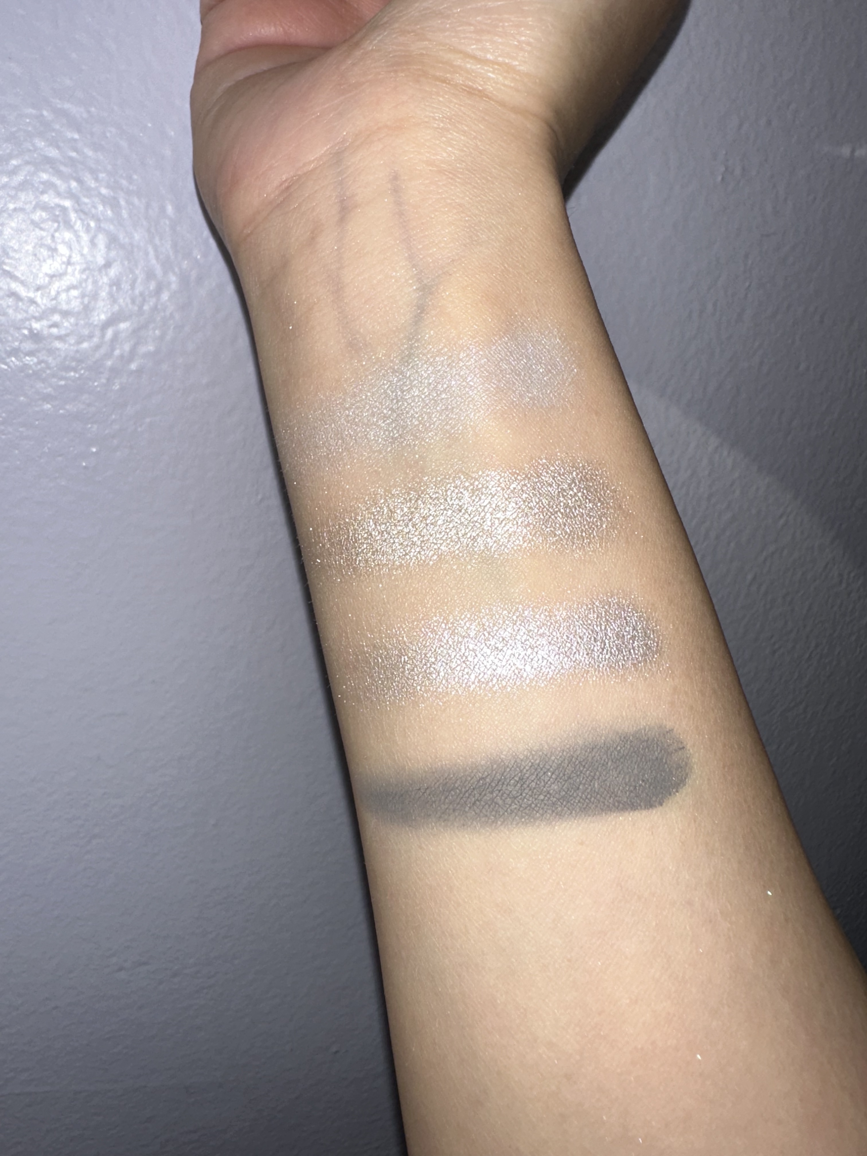 B3C53D7C-8C55-425D-81D2-D1E6C6FA6C58