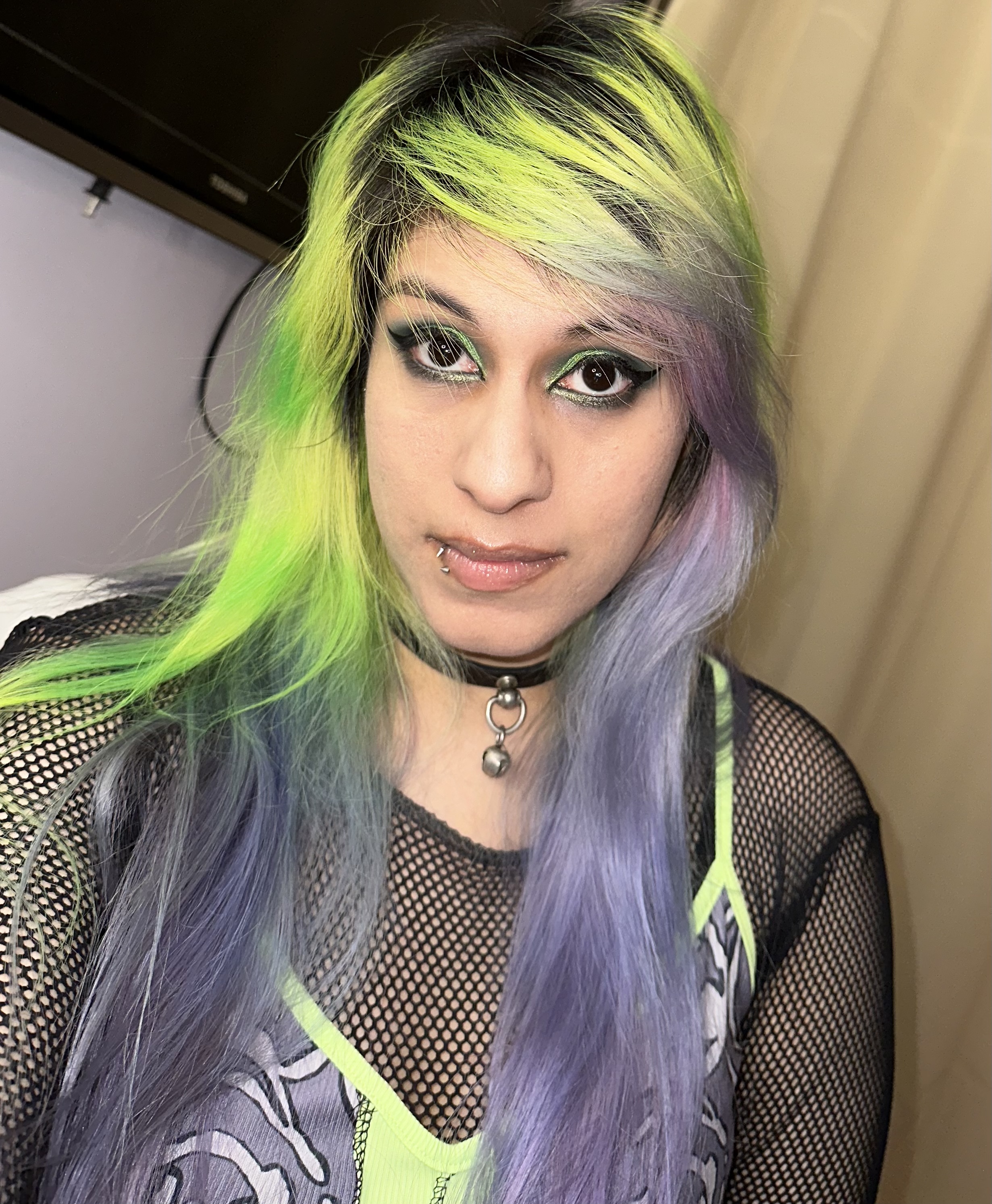 D0E7E28E-7A34-49DC-8534-179956C9E3DA