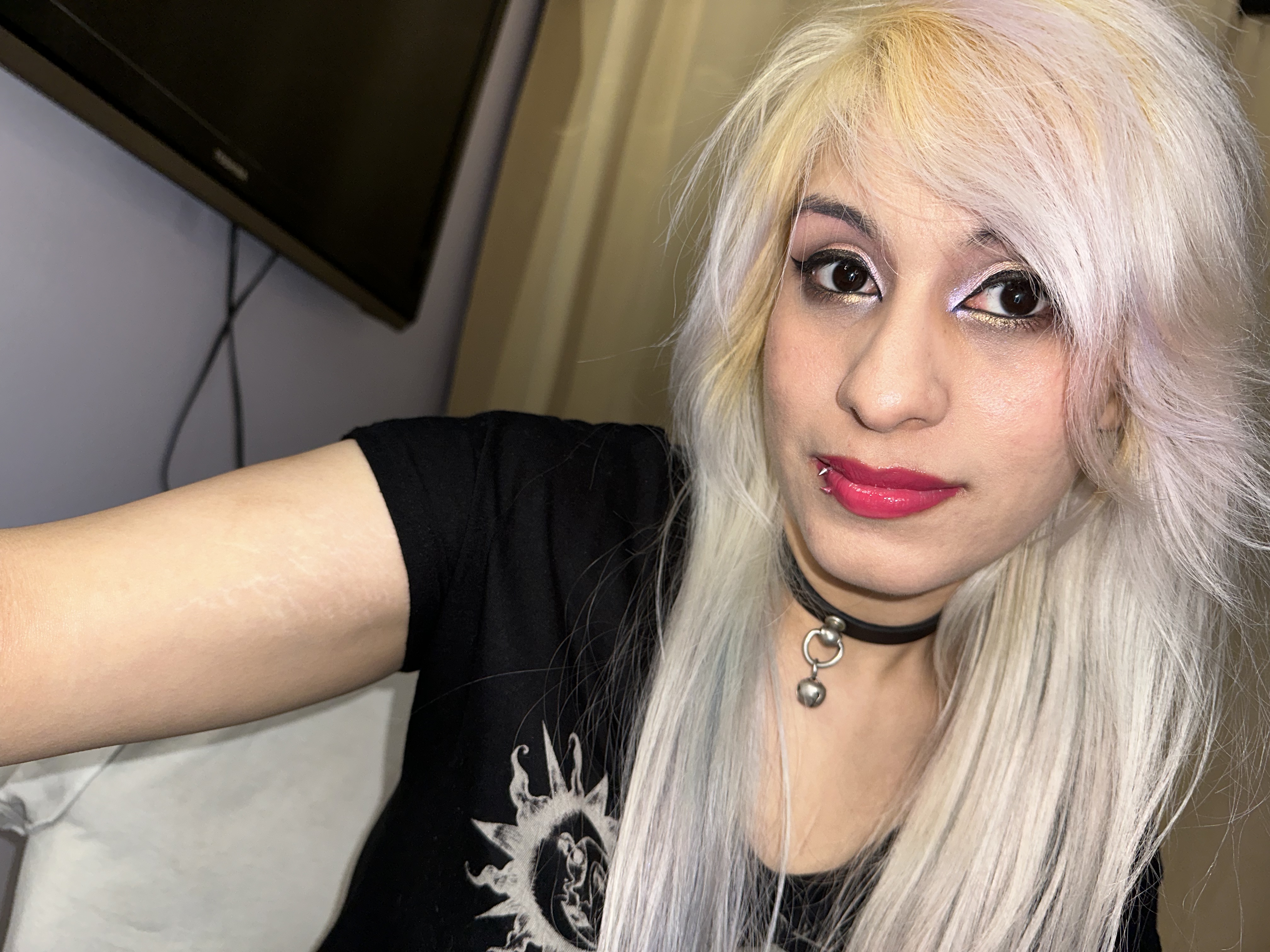 2089CEFC-652D-4A44-A27B-B0892FD350F4