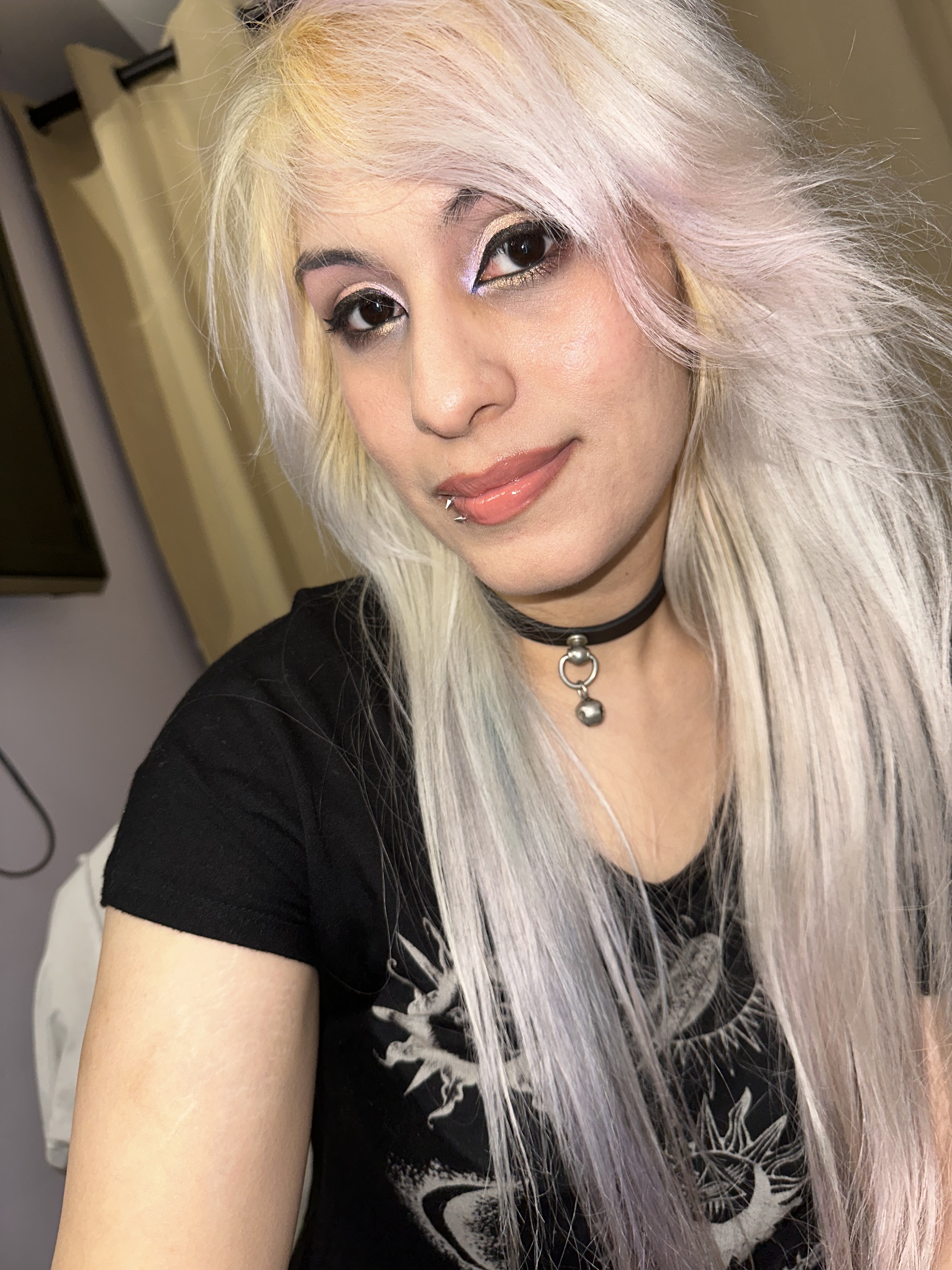 EC7DF439-10FF-41A0-8D34-A28E8A0546BB