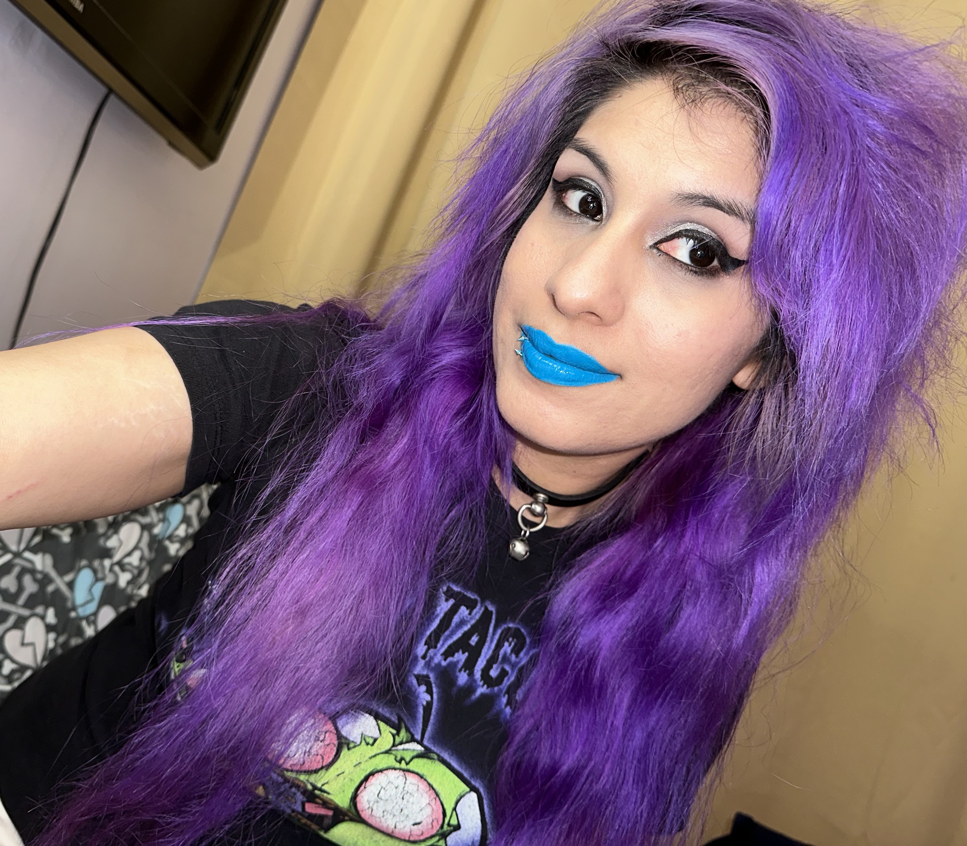 8B8F8F97-7A5F-4767-8F7B-FF33BE8A4FAB