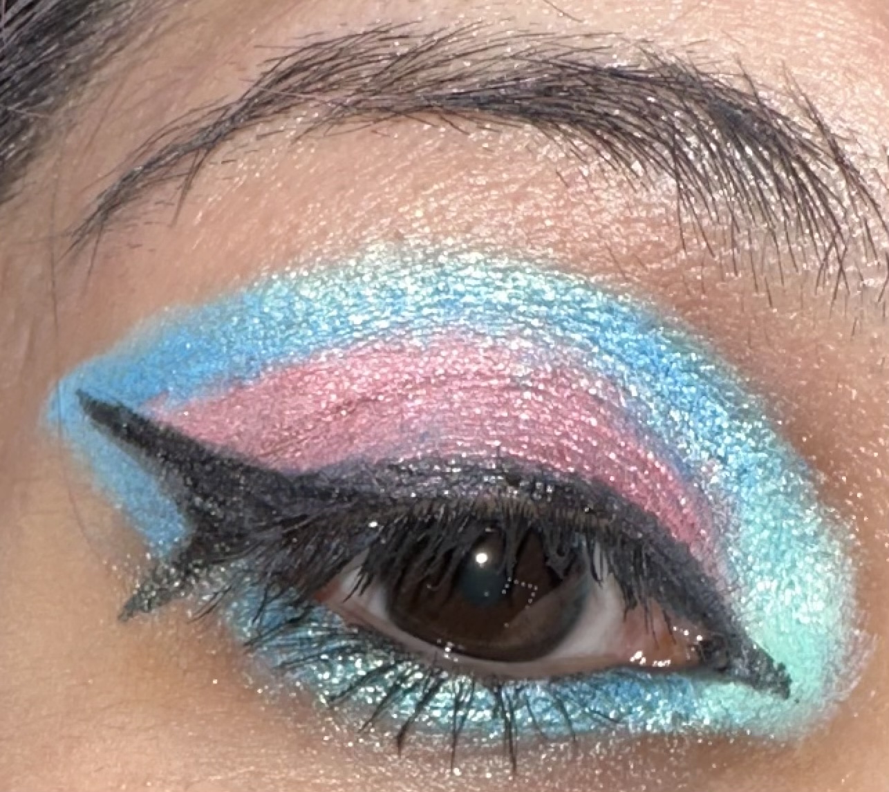 EDCCC08A-C888-4B5B-873A-58EAA4D96929